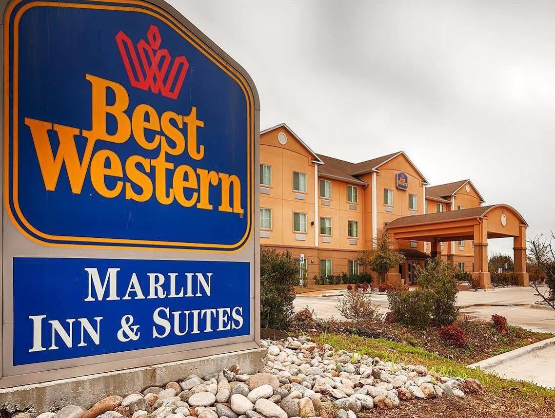 Executive Inn & Suites مارلن المظهر الخارجي الصورة